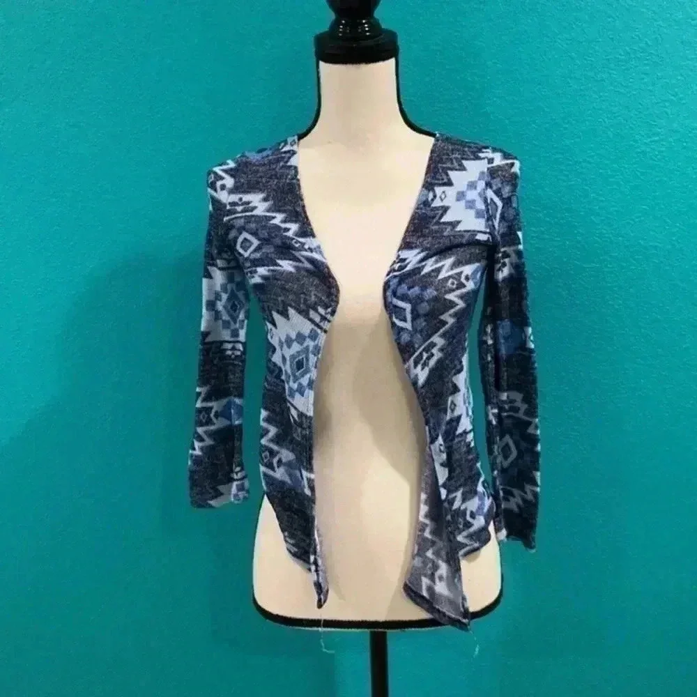 ⭐️ Kids justice blue sweater cardigan in size 7